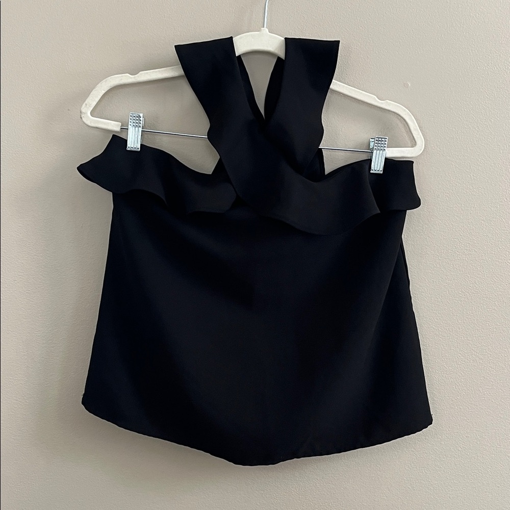 Banana Republic black sleeveless cross cross straps ruffled tank size small